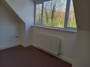 Bedroom- click for photo gallery